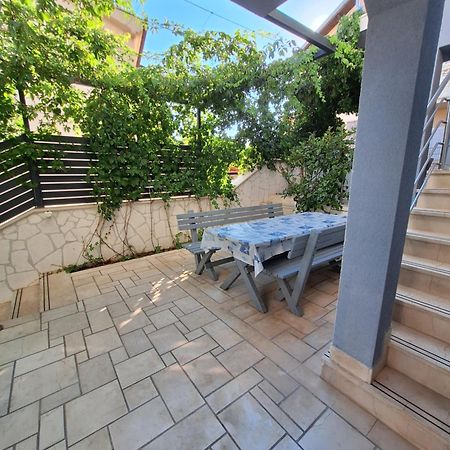 Sophie Apartments Zaboric Bagian luar foto